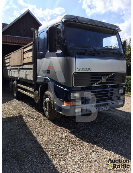 Volvo FH12 - شاحنات مسطحة: صور 2 Volvo FH12 - شاحنات مسطحة: صور 2