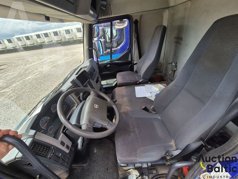 Volvo FL240 - بصندوق مغلق شاحنة: صور 4 Volvo FL240 - بصندوق مغلق شاحنة: صور 4