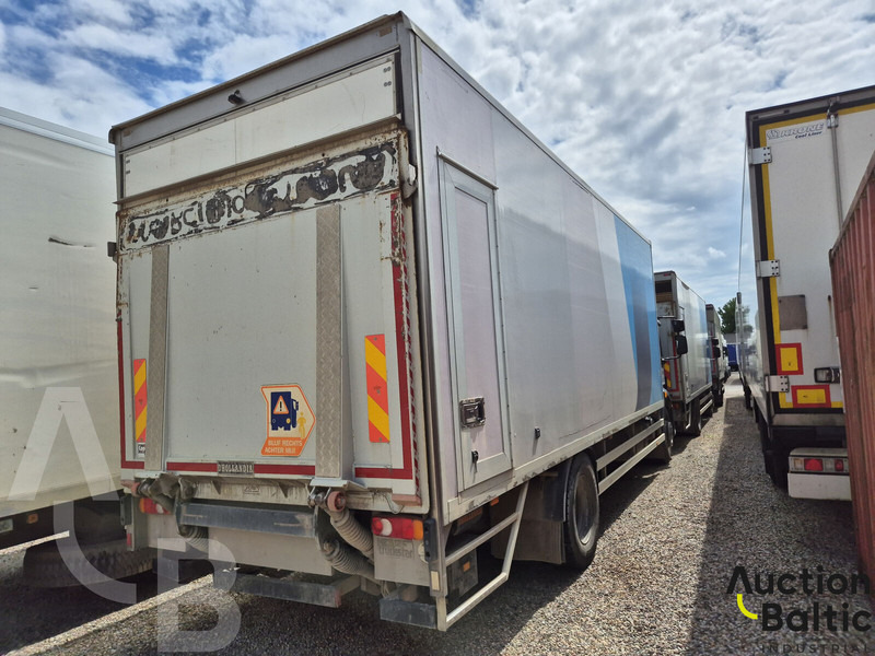 Volvo FL240 - بصندوق مغلق شاحنة: صور 3 Volvo FL240 - بصندوق مغلق شاحنة: صور 3