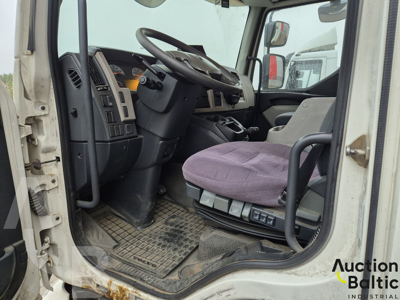 Volvo FL240 - بصندوق مغلق شاحنة: صور 5 Volvo FL240 - بصندوق مغلق شاحنة: صور 5