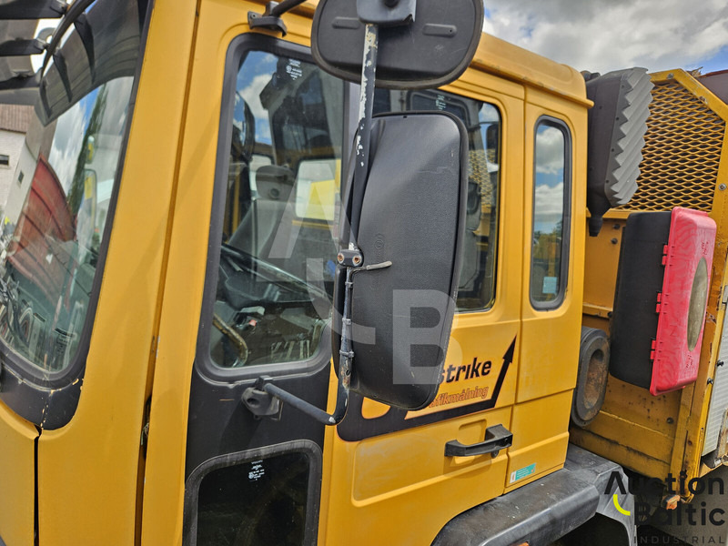 Volvo FL612 - شاحنات مسطحة: صور 5 Volvo FL612 - شاحنات مسطحة: صور 5
