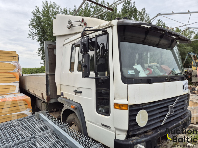 Volvo FL6 - شاحنات مسطحة: صور 3 Volvo FL6 - شاحنات مسطحة: صور 3