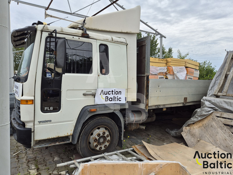 Volvo FL6 - شاحنات مسطحة: صور 2 Volvo FL6 - شاحنات مسطحة: صور 2