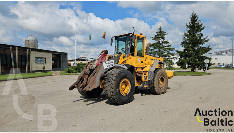 Volvo L 110 E - اللودر بعجل: صور 2 Volvo L 110 E - اللودر بعجل: صور 2