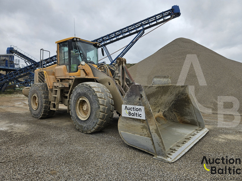 Volvo L 180 F - اللودر بعجل: صور 1 Volvo L 180 F - اللودر بعجل: صور 1