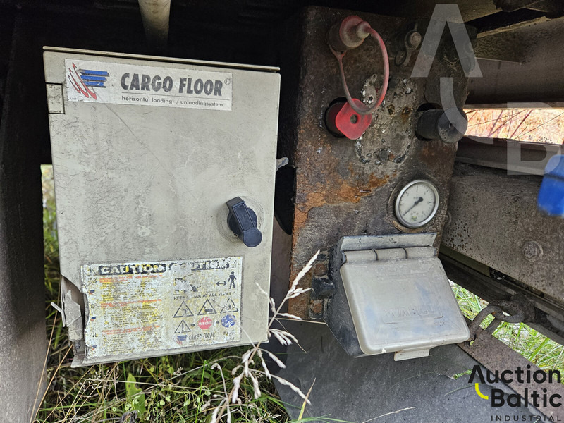 Kraker CF200 - الخيمة نصف مقطورة: صور 5 Kraker CF200 - الخيمة نصف مقطورة: صور 5