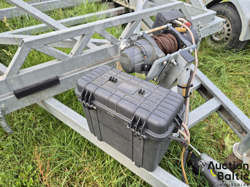 Ta-no T4A - الخيمة نصف مقطورة: صور 5 Ta-no T4A - الخيمة نصف مقطورة: صور 5