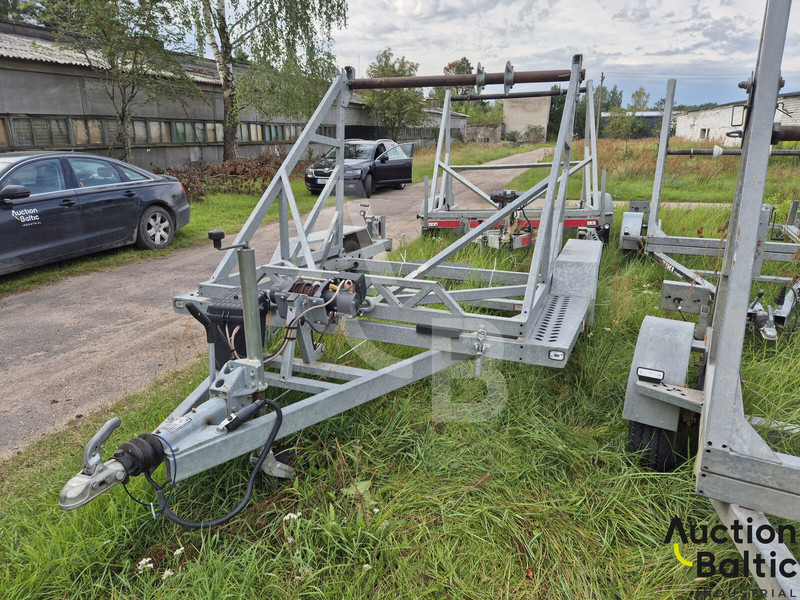 Ta-no T4A - الخيمة نصف مقطورة: صور 1 Ta-no T4A - الخيمة نصف مقطورة: صور 1