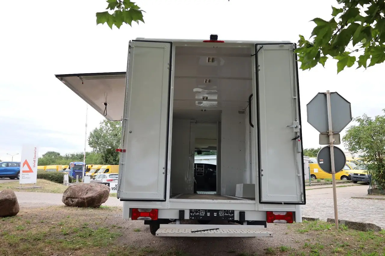Iveco C30C/ FOODTRUCK/ Daily - شاحنات طعام: صور 5 Iveco C30C/ FOODTRUCK/ Daily - شاحنات طعام: صور 5