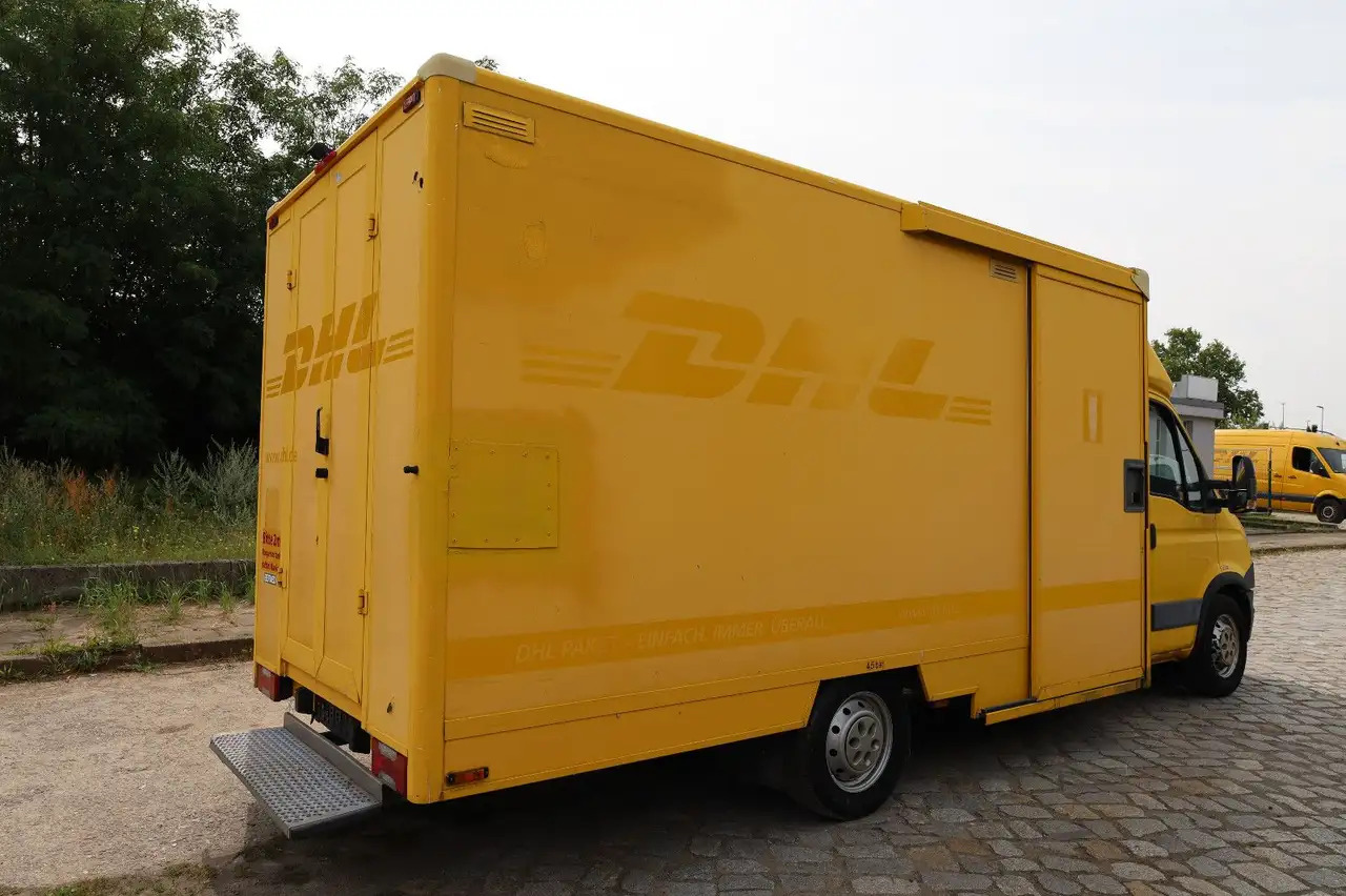 Iveco IS35SI2AA Daily/ Regalsystem/Luftfeder/1. Hand/ - الشاحنات الصغيرة صندوق مغلق: صور 3 Iveco IS35SI2AA Daily/ Regalsystem/Luftfeder/1. Hand/ - الشاحنات الصغيرة صندوق مغلق: صور 3