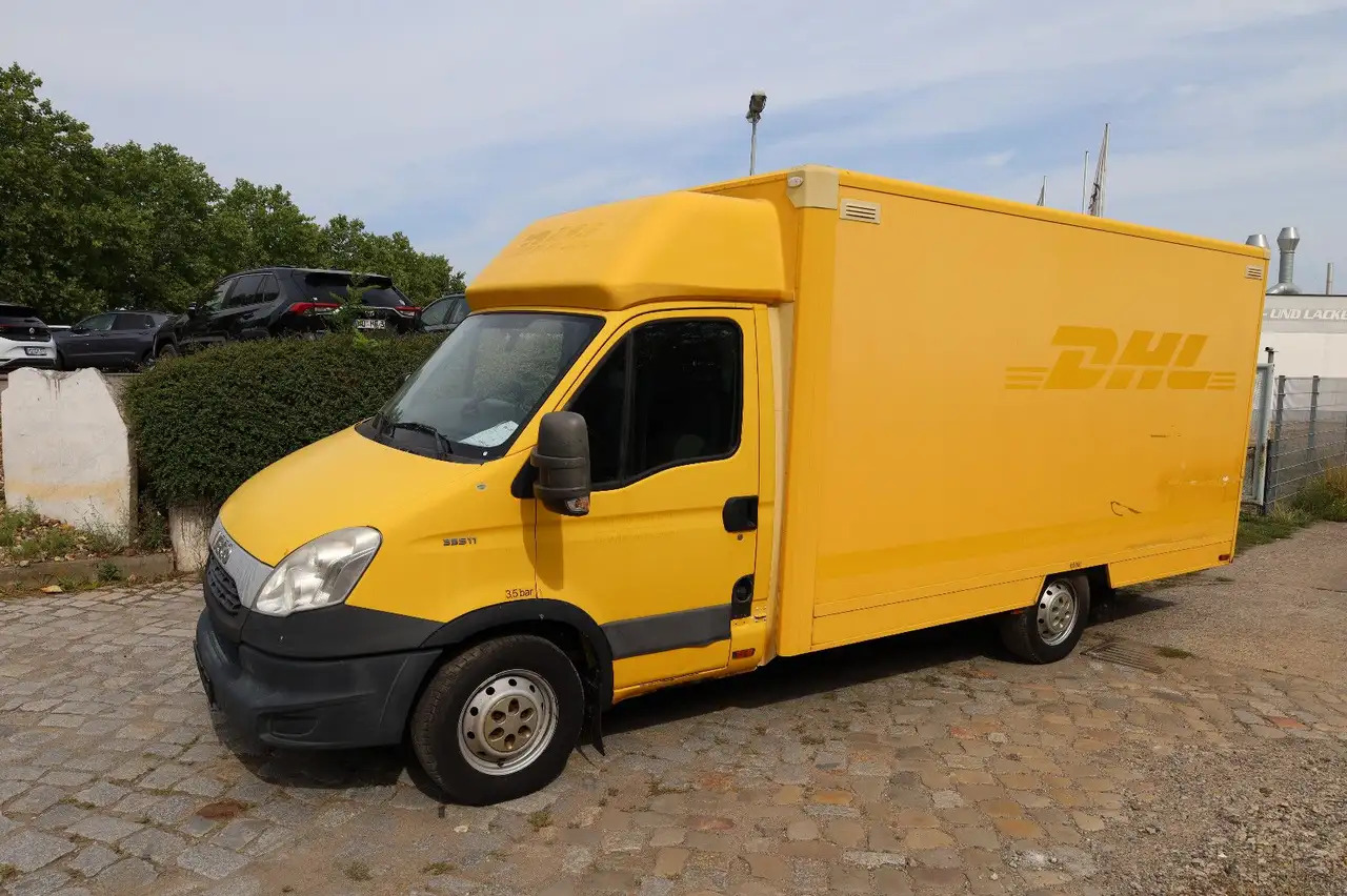 Iveco IS35SI2AA Daily/ Regalsystem/Luftfeder/1. Hand/ - الشاحنات الصغيرة صندوق مغلق: صور 1 Iveco IS35SI2AA Daily/ Regalsystem/Luftfeder/1. Hand/ - الشاحنات الصغيرة صندوق مغلق: صور 1