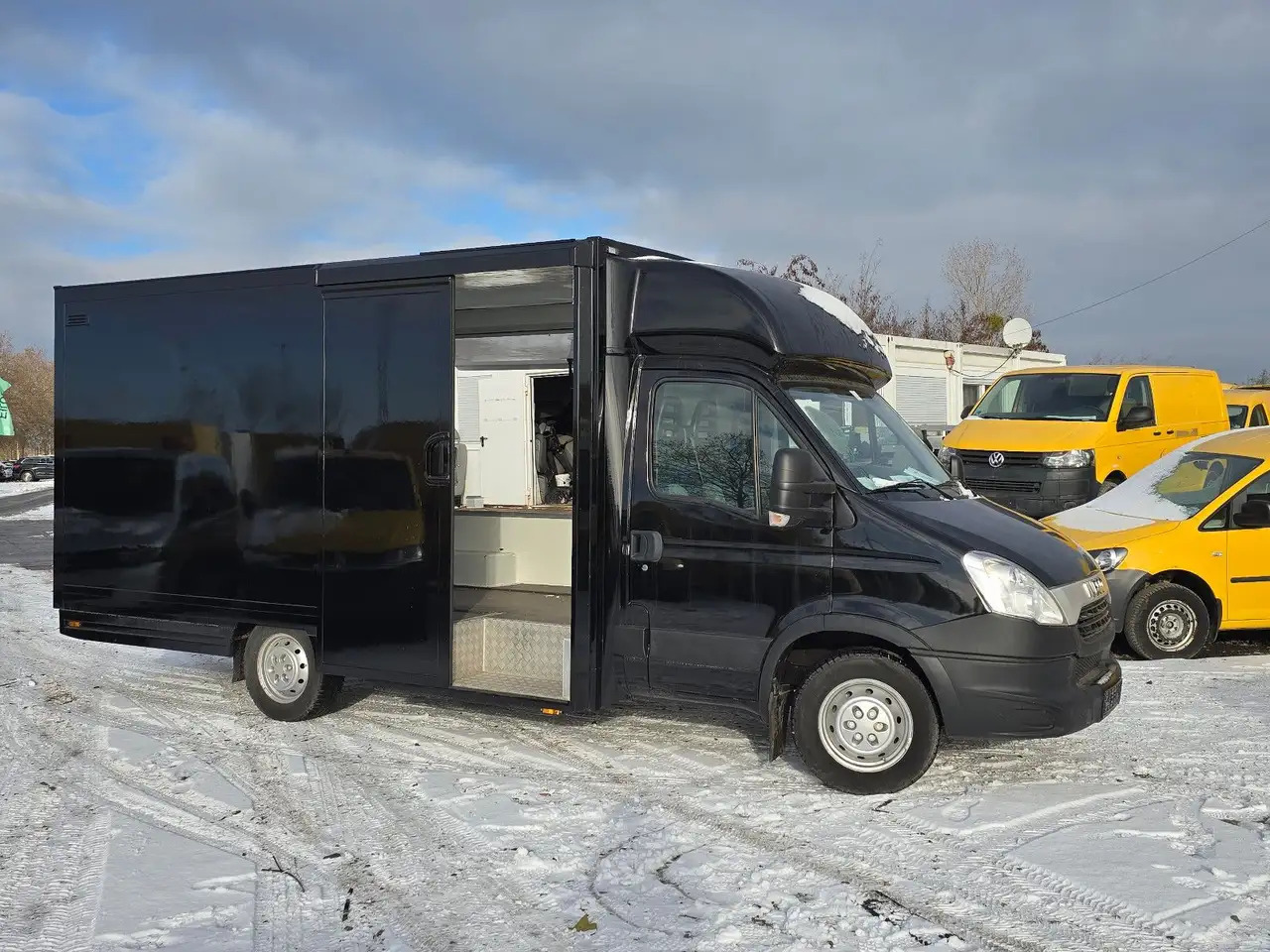 شاحنات طعام Iveco IS35SI2AA/ FOODTRUCK/Daily: صور 9 شاحنات طعام Iveco IS35SI2AA/ FOODTRUCK/Daily: صور 9