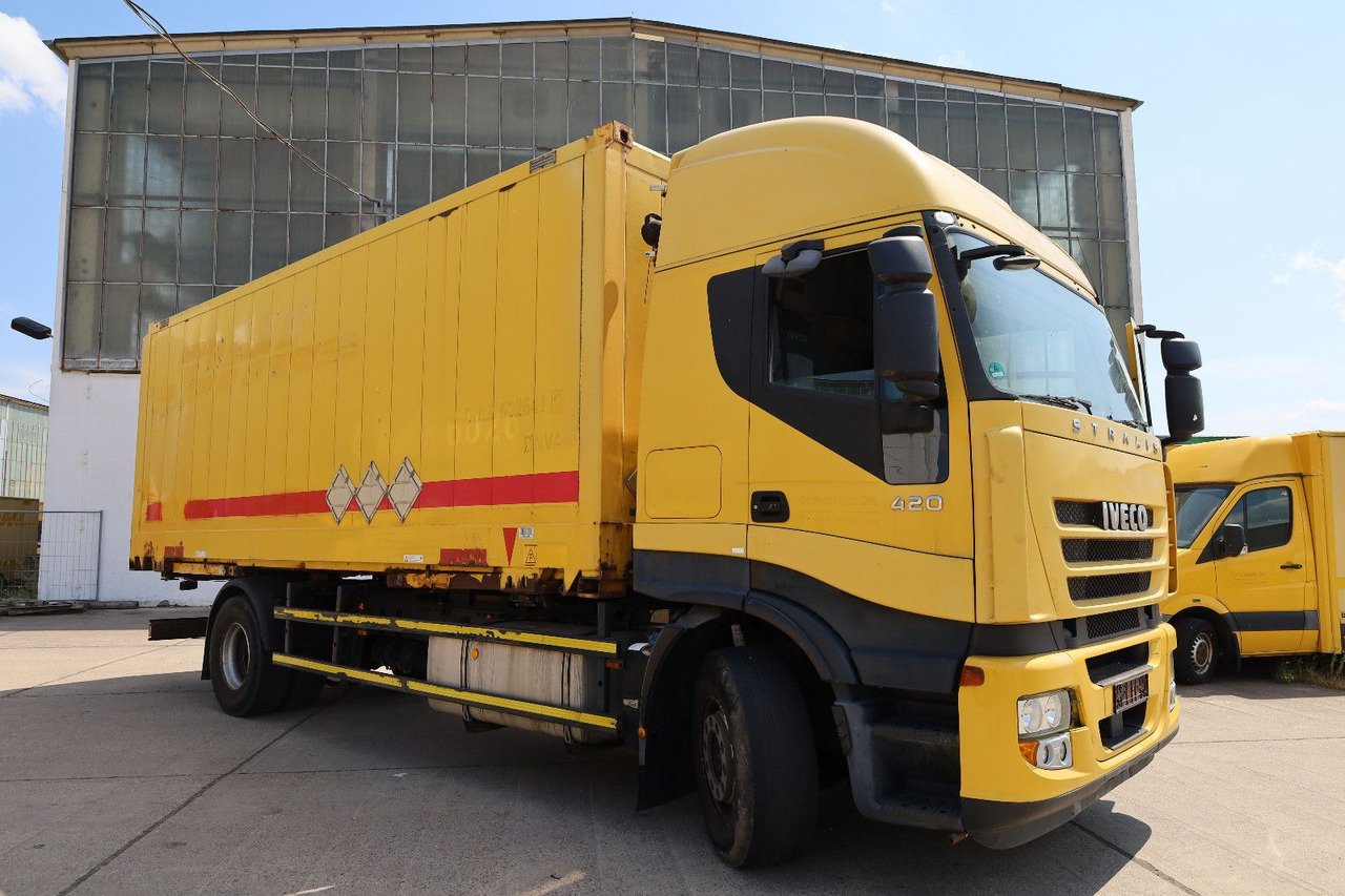 Iveco STRALIS/Magirus/L042/1. Hand - شاحنات الحاويات/ جسم علوي قابل للتغيير شاحنة: صور 2 Iveco STRALIS/Magirus/L042/1. Hand - شاحنات الحاويات/ جسم علوي قابل للتغيير شاحنة: صور 2