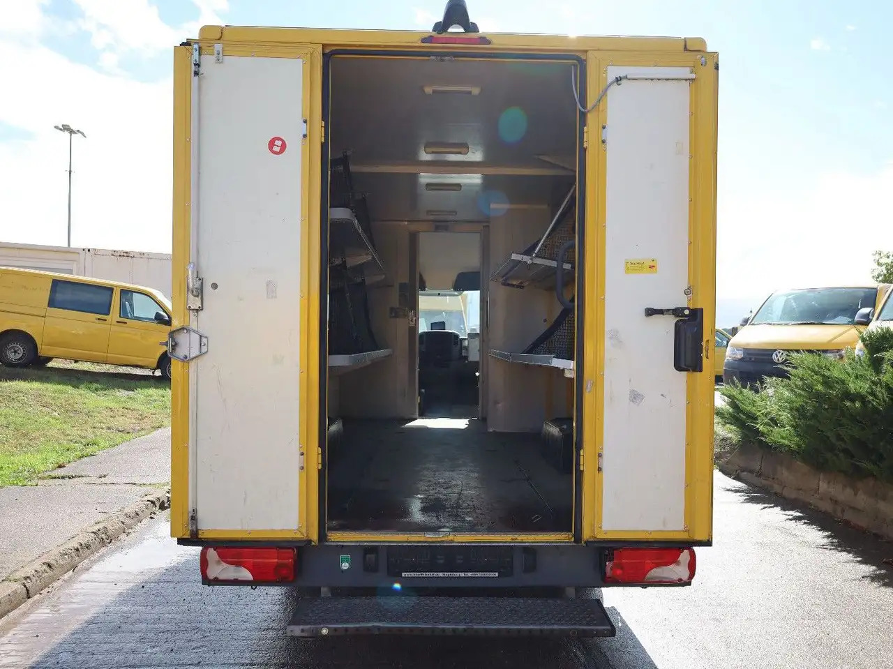 Mercedes-Benz Sprinter II Pritsche/ Koffer/Regalsystem - أخرى: صور 5 Mercedes-Benz Sprinter II Pritsche/ Koffer/Regalsystem - أخرى: صور 5