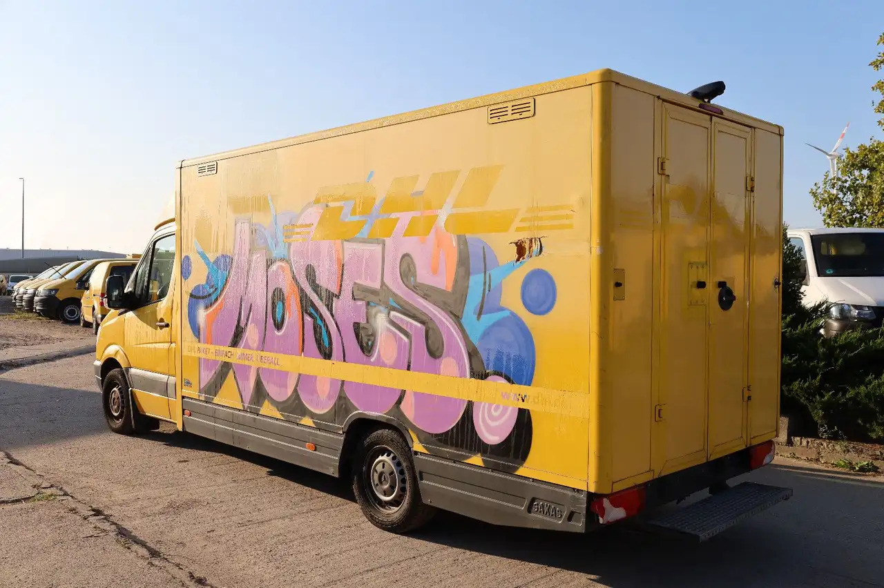 Mercedes-Benz Sprinter II Pritsche/ Koffer/Regalsystem - الشاحنات الصغيرة صندوق مغلق: صور 4 Mercedes-Benz Sprinter II Pritsche/ Koffer/Regalsystem - الشاحنات الصغيرة صندوق مغلق: صور 4