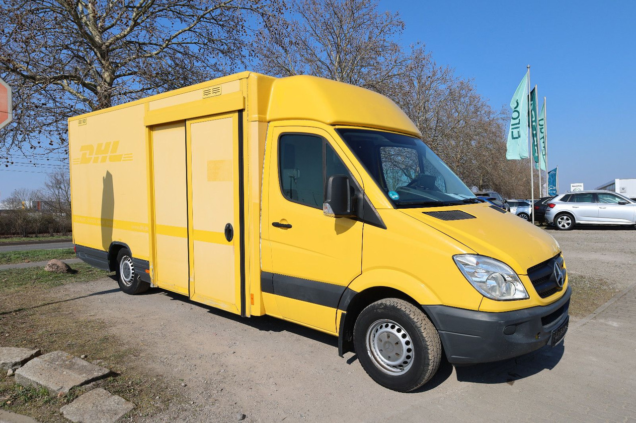 Mercedes-Benz Sprinter II Pritsche/ Koffer/Regalsystem - الشاحنات الصغيرة صندوق مغلق: صور 1 Mercedes-Benz Sprinter II Pritsche/ Koffer/Regalsystem - الشاحنات الصغيرة صندوق مغلق: صور 1