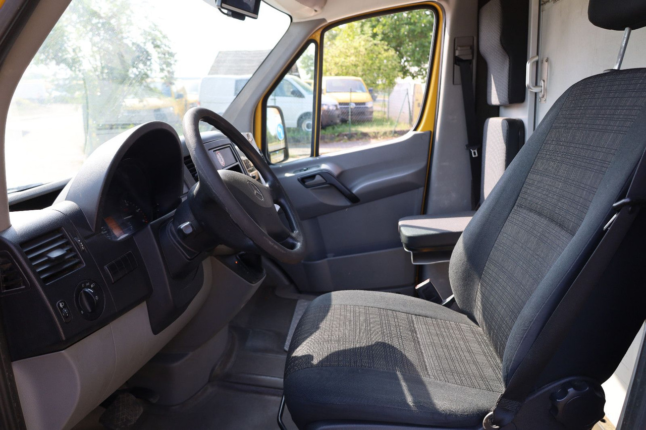 Mercedes-Benz Sprinter/Koffer/Regalsystem/ EU5/ 1. Hand - ميكروباص: صور 3 Mercedes-Benz Sprinter/Koffer/Regalsystem/ EU5/ 1. Hand - ميكروباص: صور 3