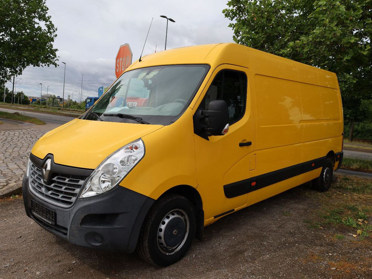 Renault Master Kasten/Scheckheft/1. Hand - فان: صور 1 Renault Master Kasten/Scheckheft/1. Hand - فان: صور 1