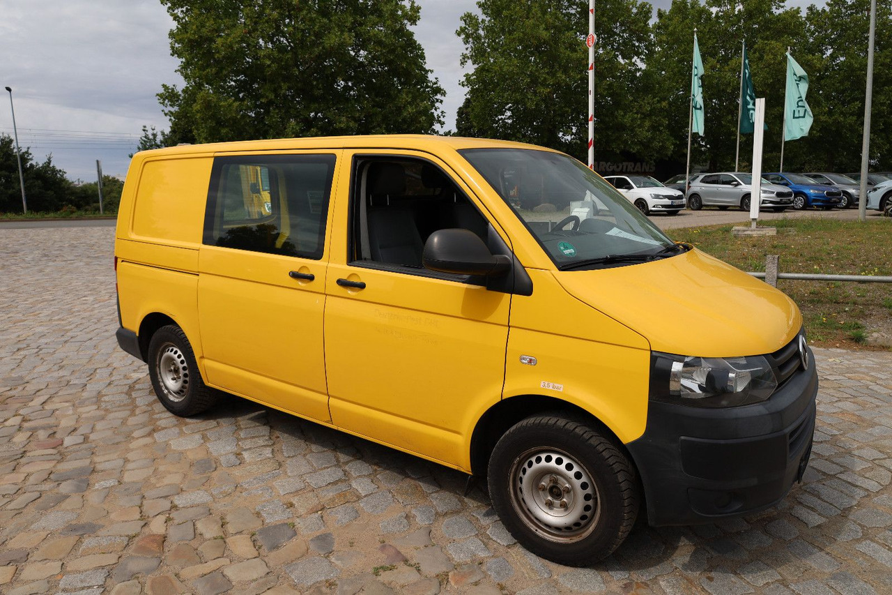 Volkswagen T5 Transporter/ 2.0 TDI/EU5/1.Hand - فان المدمجة: صور 1 Volkswagen T5 Transporter/ 2.0 TDI/EU5/1.Hand - فان المدمجة: صور 1