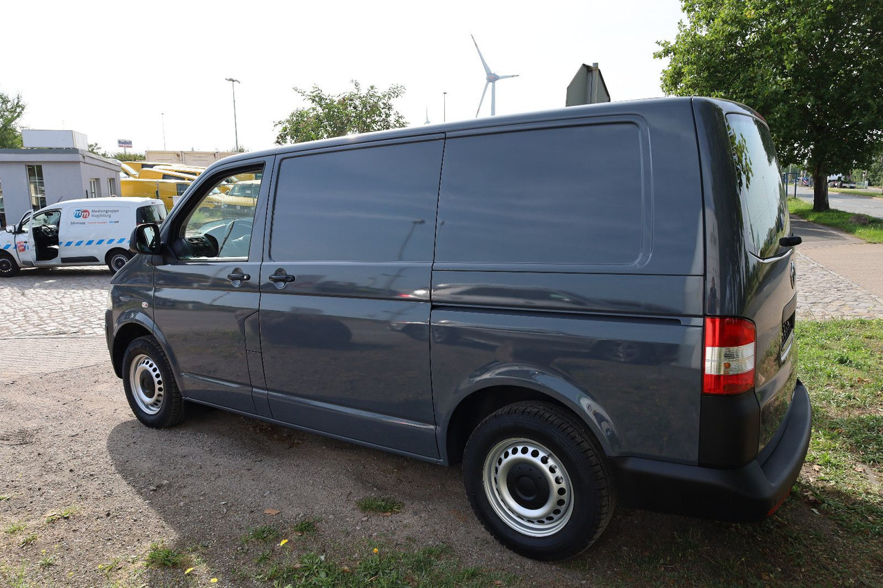 Volkswagen T5 Transporter/ 2.0 TDI/EU5/1.Hand - فان المدمجة: صور 3 Volkswagen T5 Transporter/ 2.0 TDI/EU5/1.Hand - فان المدمجة: صور 3