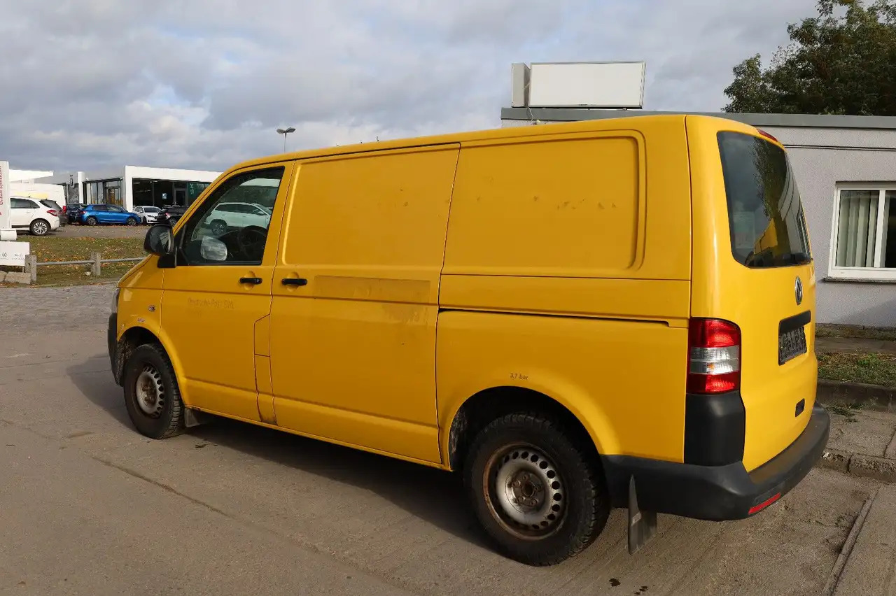 Volkswagen T5 Transporter/ 2.0 TDI/EU5/1.Hand - فان: صور 5 Volkswagen T5 Transporter/ 2.0 TDI/EU5/1.Hand - فان: صور 5