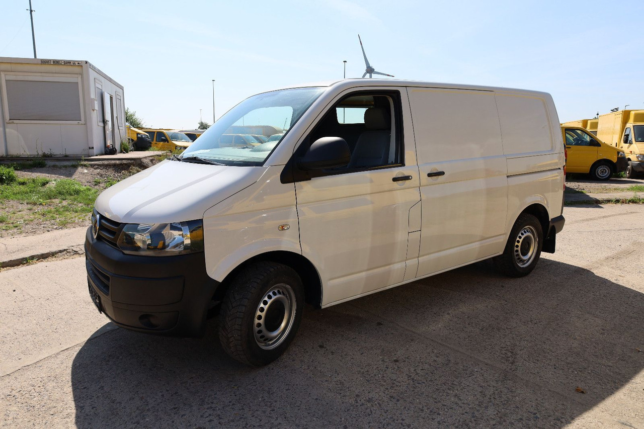 Volkswagen T5 Transporter Kasten-Kombi 2.0 TDI/EU5/1.Hand - فان المدمجة: صور 3 Volkswagen T5 Transporter Kasten-Kombi 2.0 TDI/EU5/1.Hand - فان المدمجة: صور 3