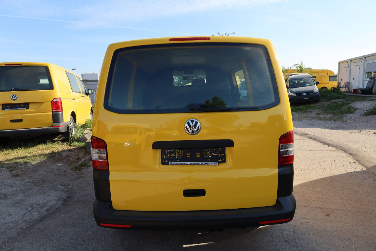 Volkswagen T5 Transporter Kasten-Kombi 2.0 TDI/EU5 - فان المدمجة: صور 5 Volkswagen T5 Transporter Kasten-Kombi 2.0 TDI/EU5 - فان المدمجة: صور 5