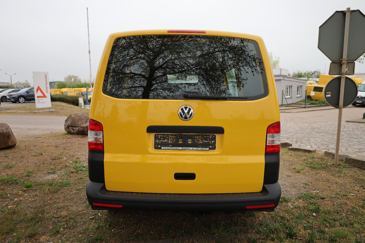 Volkswagen T5 Transporter Kasten-Kombi 2.0 TDI/EU5 - فان المدمجة: صور 5 Volkswagen T5 Transporter Kasten-Kombi 2.0 TDI/EU5 - فان المدمجة: صور 5