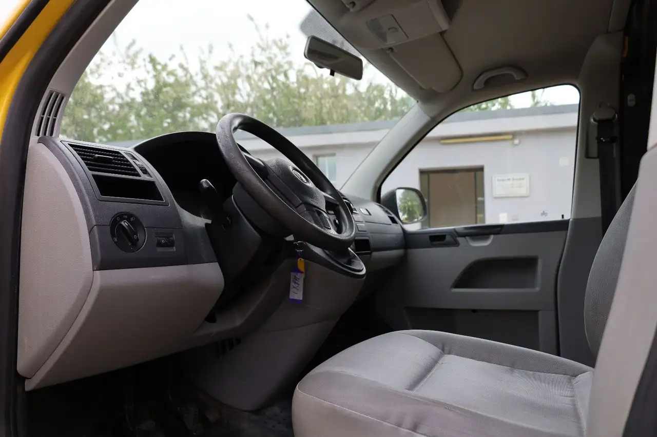 فان Volkswagen T5 lang Transporter Kasten-Kombi 2.0 TDI/EU5: صور 9