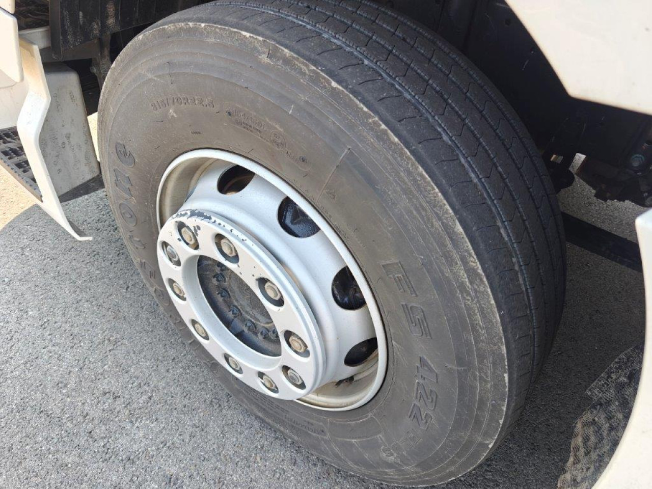MAN TGX185104x2BLSA Euro6 Luftfeder - شاحنة جرار: صور 2 MAN TGX185104x2BLSA Euro6 Luftfeder - شاحنة جرار: صور 2