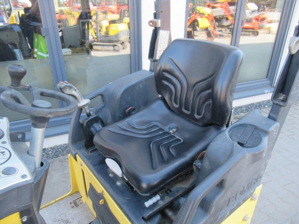 Bomag BW 80 AD-5 - مدحلة الأسفلت: صور 5 Bomag BW 80 AD-5 - مدحلة الأسفلت: صور 5
