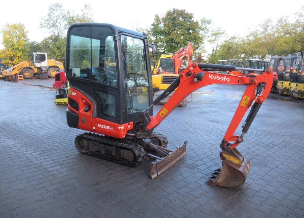 Kubota KX 016-4  - حفارة مصغرة: صور 2 Kubota KX 016-4  - حفارة مصغرة: صور 2