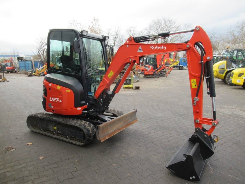 Kubota KX027-4 GL - حفارة مصغرة: صور 2 Kubota KX027-4 GL - حفارة مصغرة: صور 2