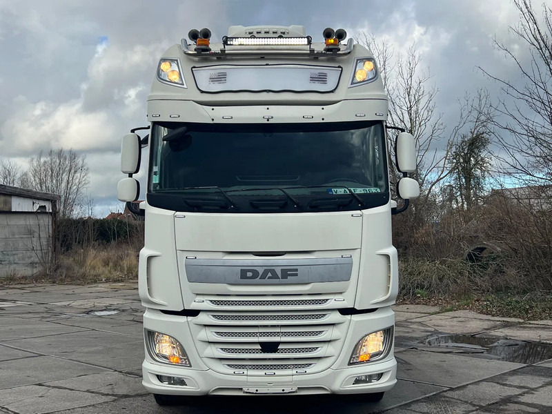 DAF XF 460 SUPER SPACE**RETARDER**XF460 13 liter manual** - شاحنة جرار: صور 2 DAF XF 460 SUPER SPACE**RETARDER**XF460 13 liter manual** - شاحنة جرار: صور 2