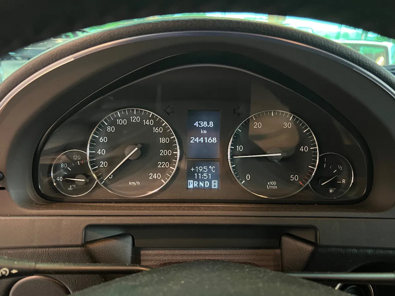 تأجير Mercedes-Benz G-Klasse G350d AMG PAKKET ***Belgian CAR*** Mercedes-Benz G-Klasse G350d AMG PAKKET ***Belgian CAR***: صور 17
