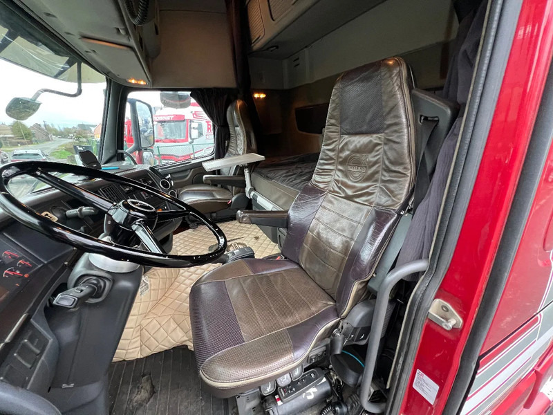 شاحنة جرار Volvo FH 16.700 Volvo FH16 700 6x4 full options **RETARDER**TV: صور 14