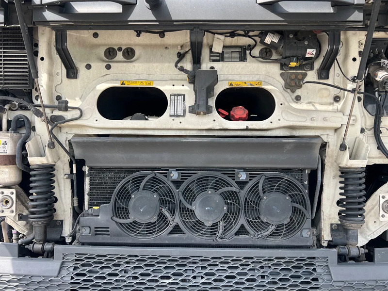 Volvo FH 500 2018 model***Park Cool***FH500 GLOBE - شاحنة جرار: صور 4 Volvo FH 500 2018 model***Park Cool***FH500 GLOBE - شاحنة جرار: صور 4