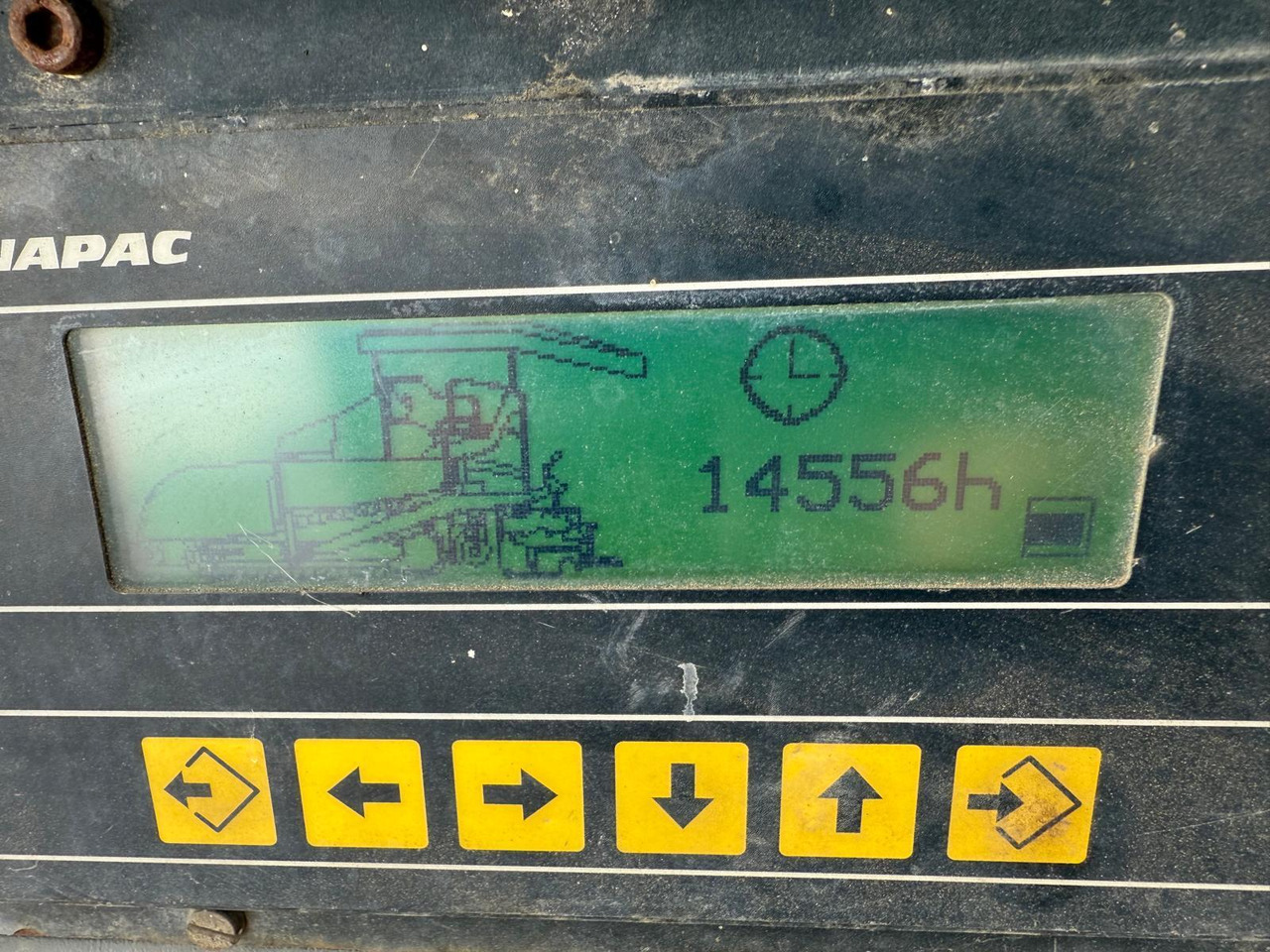 العامل بالقار Demag-Dynapac DF135P powerfull 4-axle-paver: صور 19