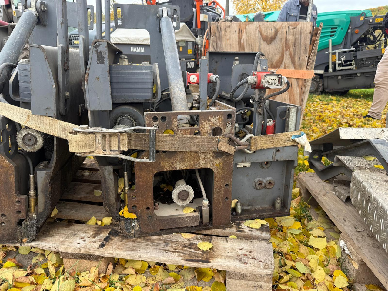 العامل بالقار Vögele SUPER 1800-3i modern paver without AdBlue: صور 23