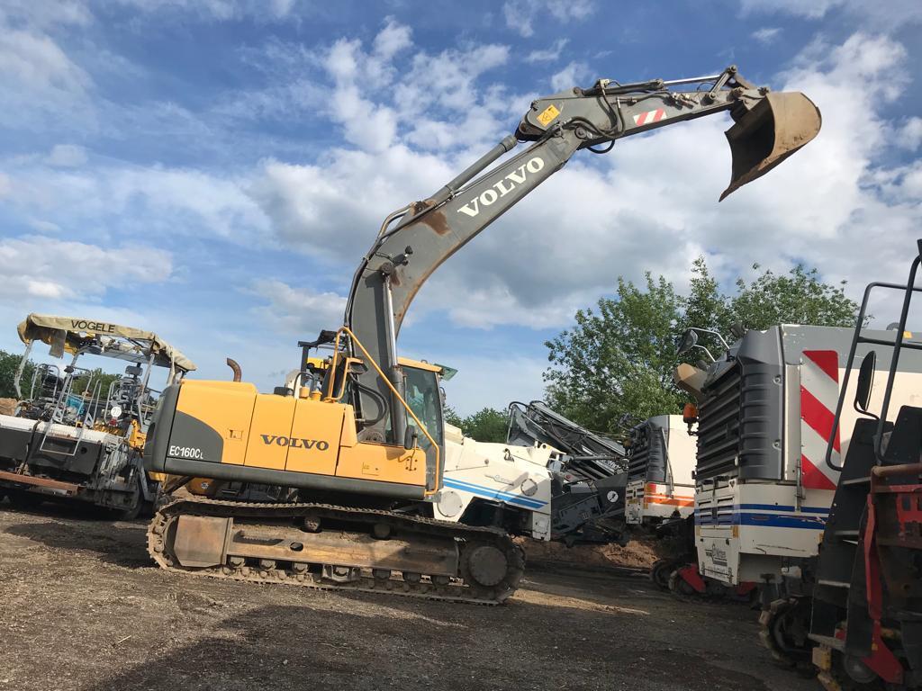 Volvo EC 160 CL well - حفارات زحافة: صور 1 Volvo EC 160 CL well - حفارات زحافة: صور 1