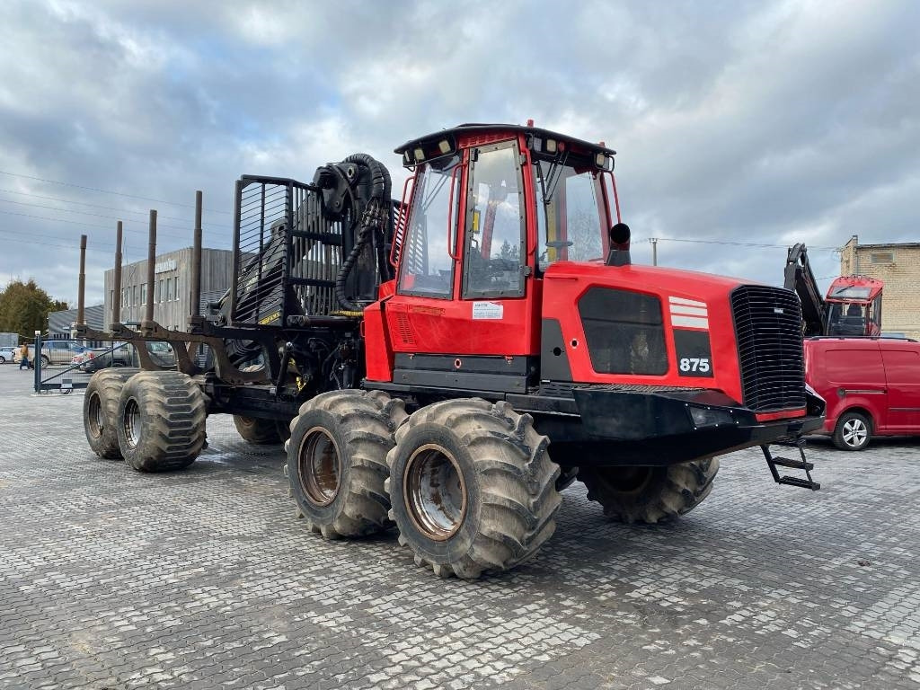 KOMATSU 875 - شاحنات نقل الأخشاب في الغابات: صور 2 KOMATSU 875 - شاحنات نقل الأخشاب في الغابات: صور 2