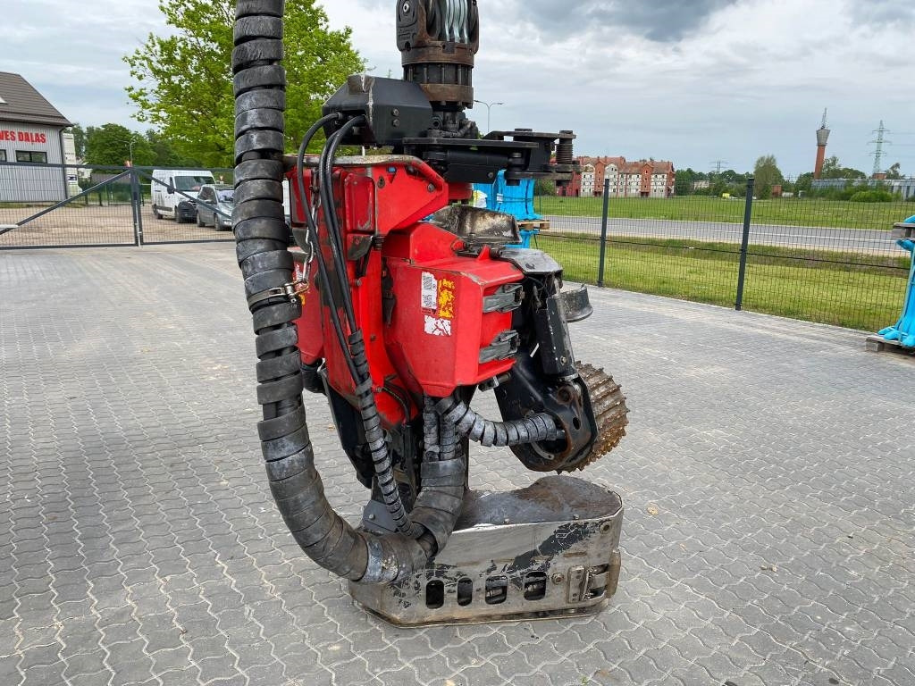 الحصادات Komatsu 901 XC: صور 11 الحصادات Komatsu 901 XC: صور 11