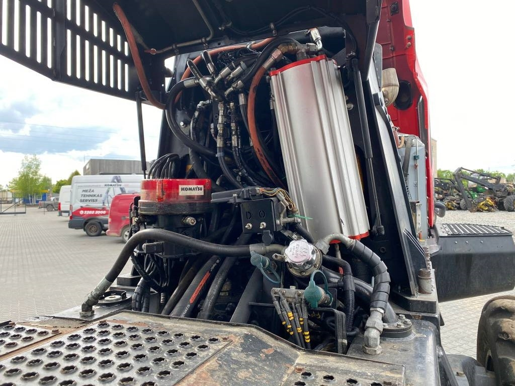 الحصادات Komatsu 901 XC: صور 22 الحصادات Komatsu 901 XC: صور 22