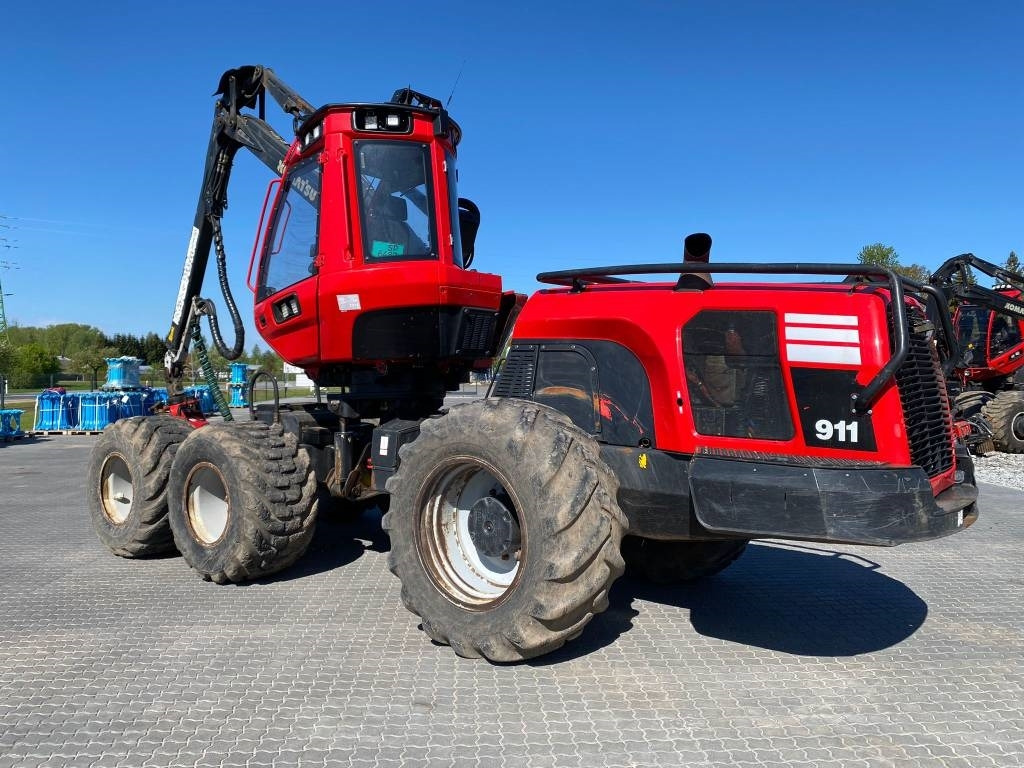 Komatsu 911 - الحصادات: صور 5 Komatsu 911 - الحصادات: صور 5
