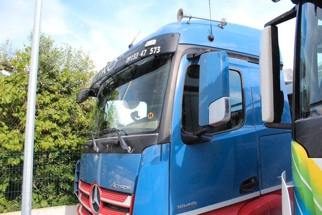Mercedes-Benz Actros 4 2-Achser BM 963 1846 OM470 4x2 SZM - شاحنة جرار: صور 2 Mercedes-Benz Actros 4 2-Achser BM 963 1846 OM470 4x2 SZM - شاحنة جرار: صور 2