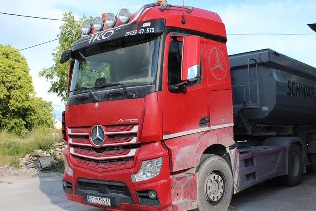 Mercedes-Benz Actros 4 2-Achser BM 963 1848 OM471 4x2 SZM - شاحنة جرار: صور 2 Mercedes-Benz Actros 4 2-Achser BM 963 1848 OM471 4x2 SZM - شاحنة جرار: صور 2
