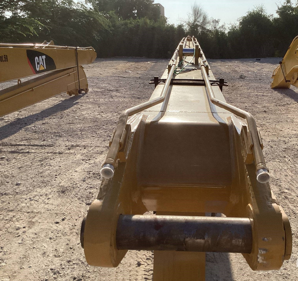 ذراع الرافعة - حفارة CATERPILLAR CAT 320: صور 8
