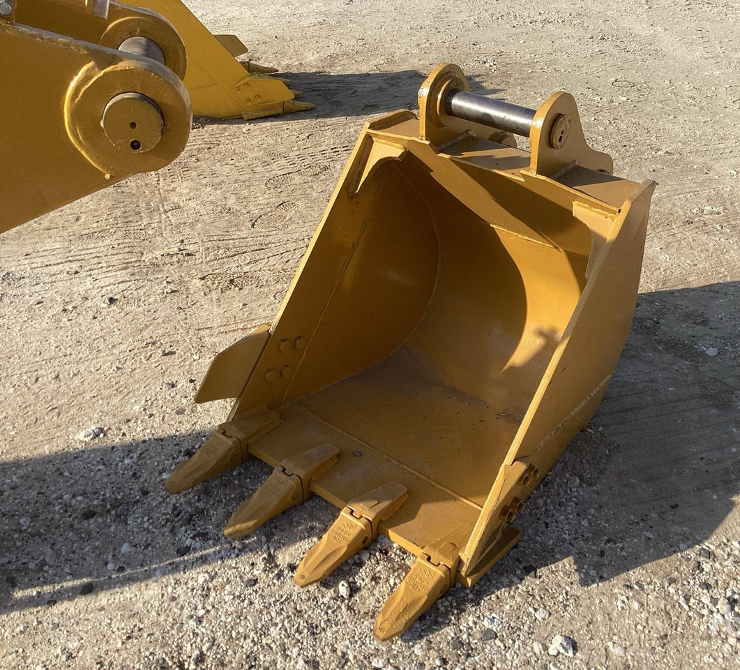 ذراع الرافعة - حفارة CATERPILLAR CAT 320: صور 6