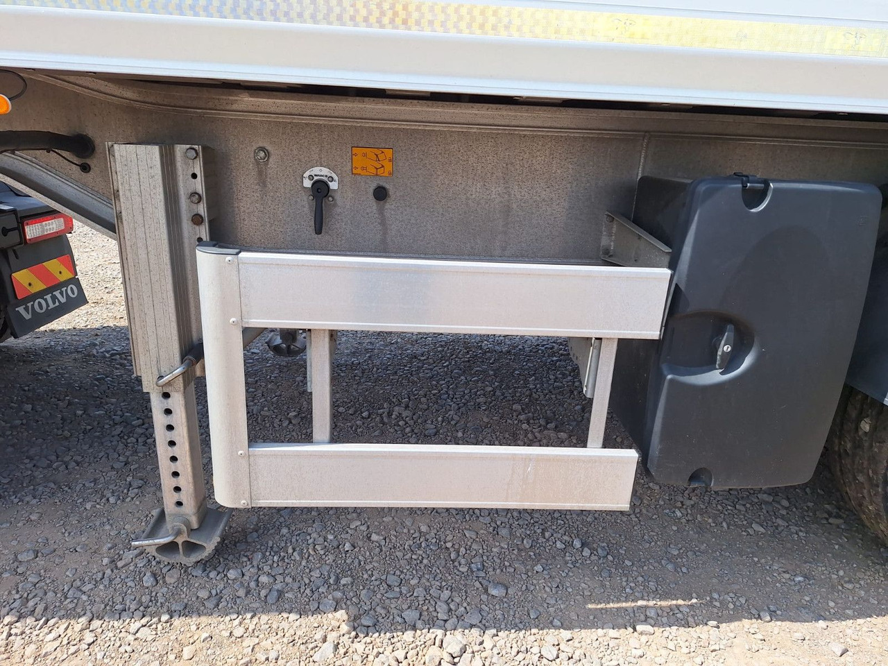 Benalu Bulkliner S 95 50m³ Kombiklappe - قلابة نصف مقطورة: صور 5 Benalu Bulkliner S 95 50m³ Kombiklappe - قلابة نصف مقطورة: صور 5