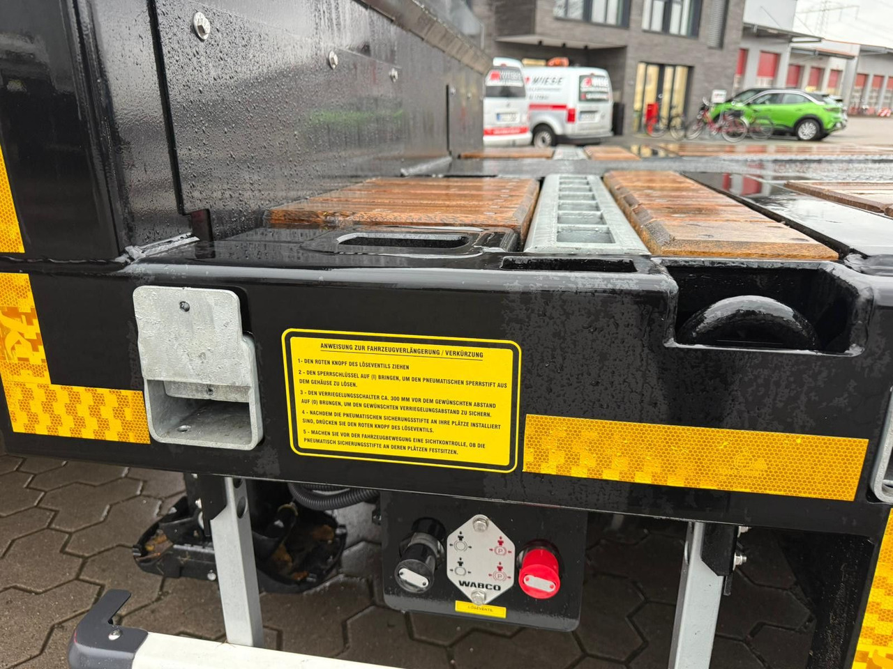 عربة مسطحة منخفضة نصف مقطورة Kässbohrer K.SLA R 4 / 2N 18/40 Tieflader Radmulden tele: صور 14 عربة مسطحة منخفضة نصف مقطورة Kässbohrer K.SLA R 4 / 2N 18/40 Tieflader Radmulden tele: صور 14